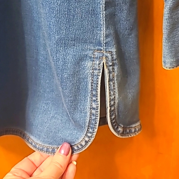 Free People long-sleeved mini "Dynomite Denim Shirtdress", size small. - Picture 13 of 16